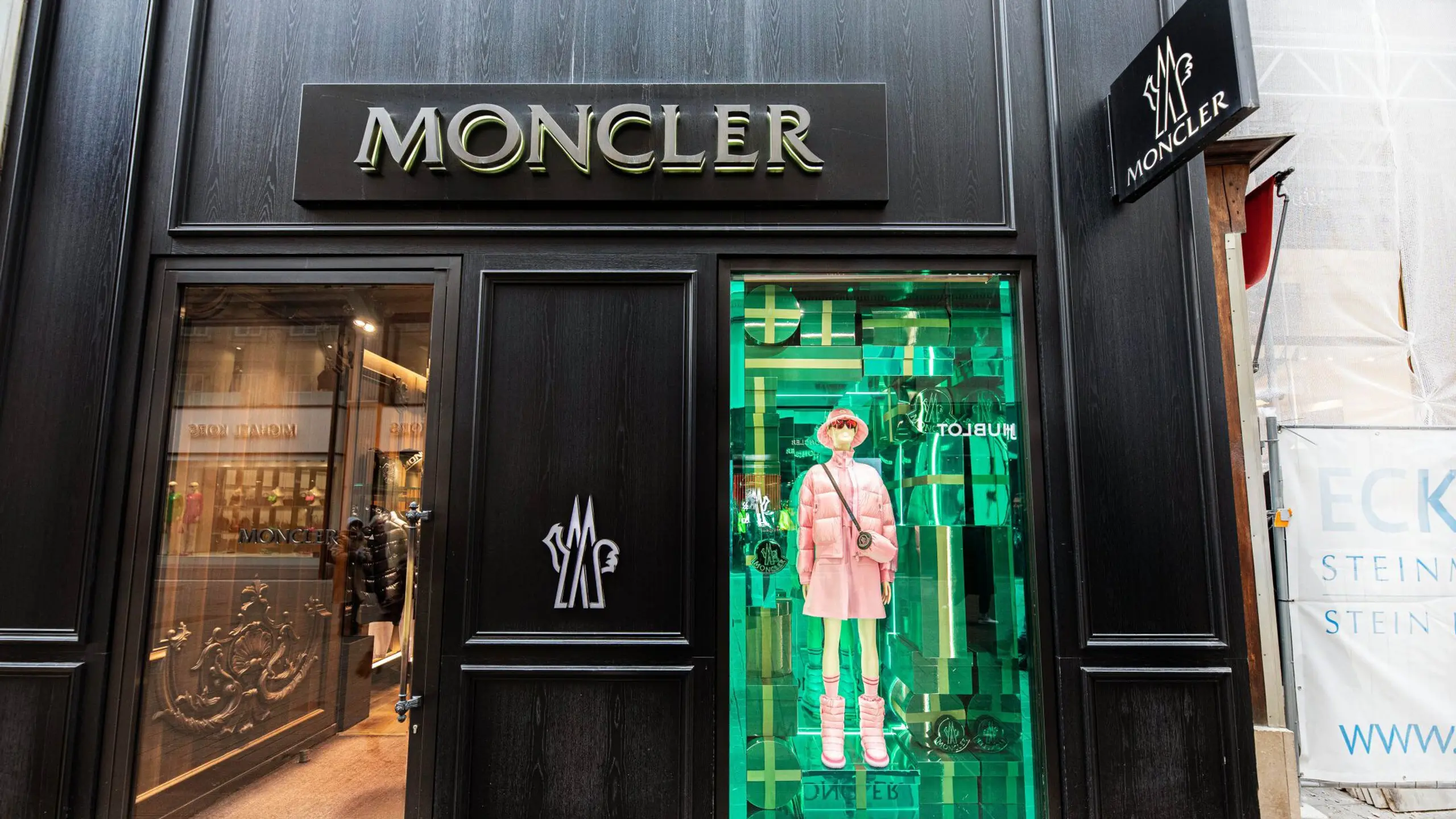 moncler