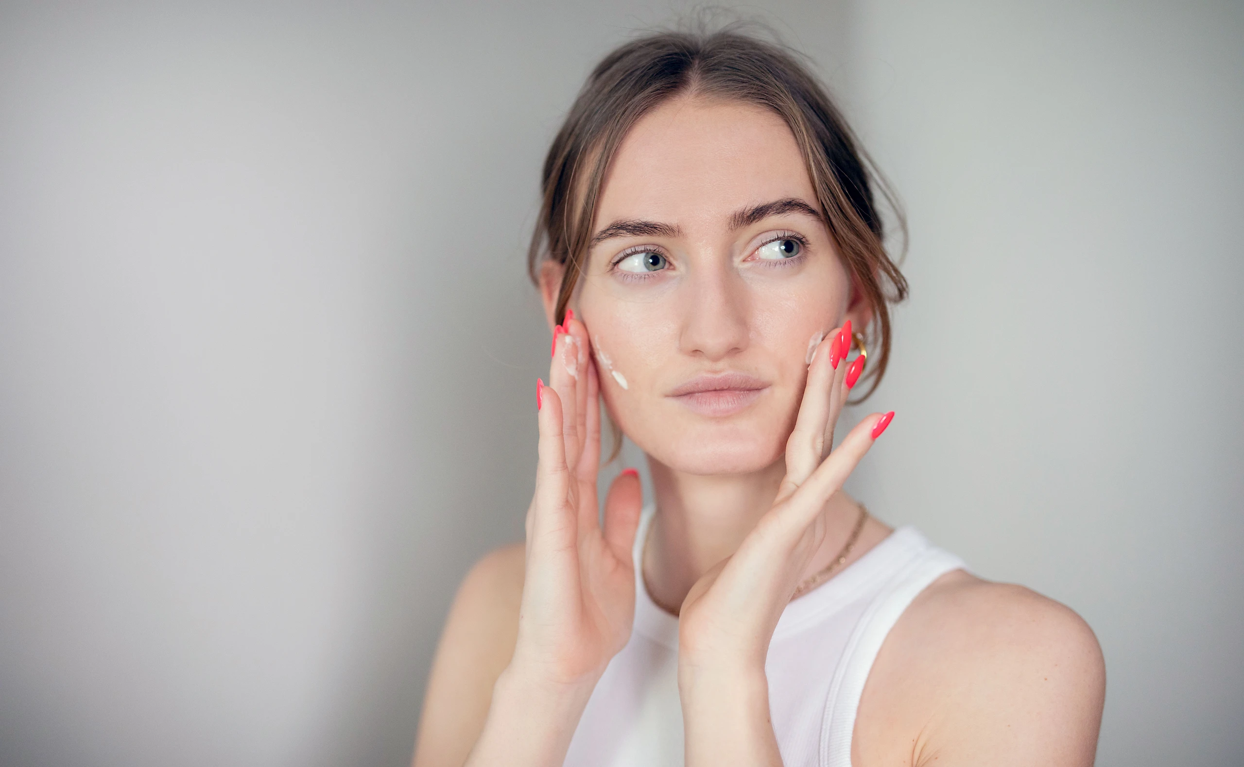 Retinol: Wirkung, Anwendung & Tipps für deine Gesichtspflege