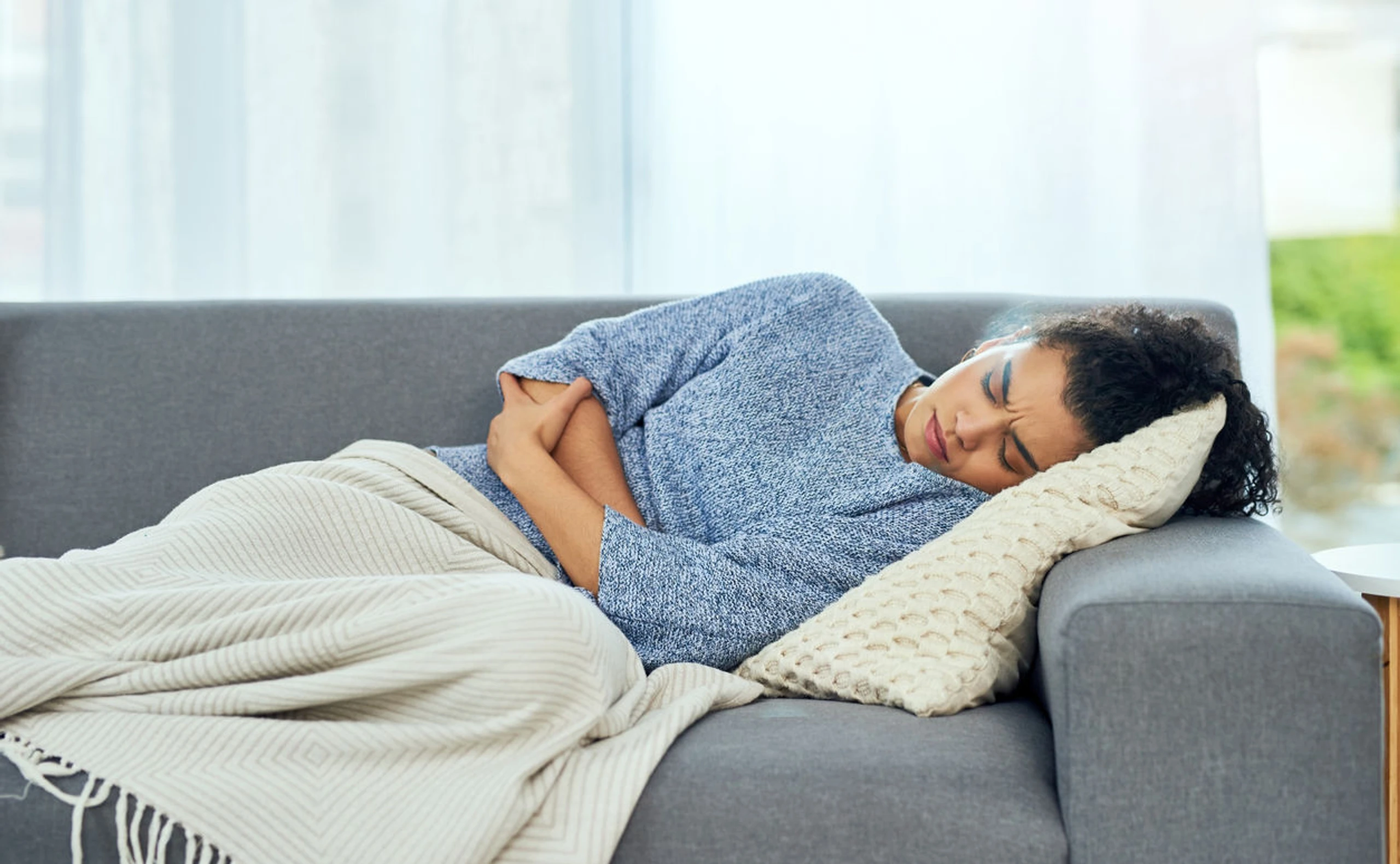 Was kann man gegen Müdigkeit & Abgeschlagenheit während der Periode tun?