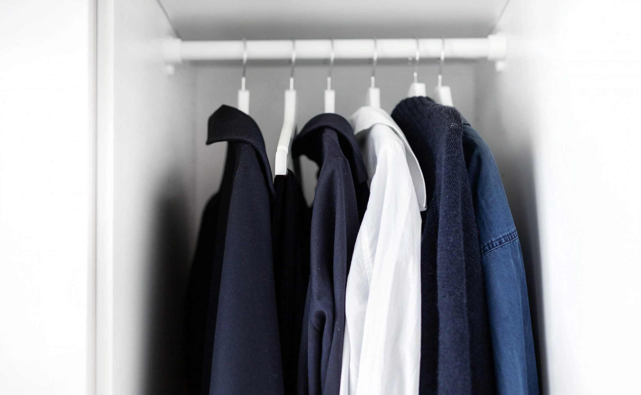 Kleiderkasten, organisieren, Tipps