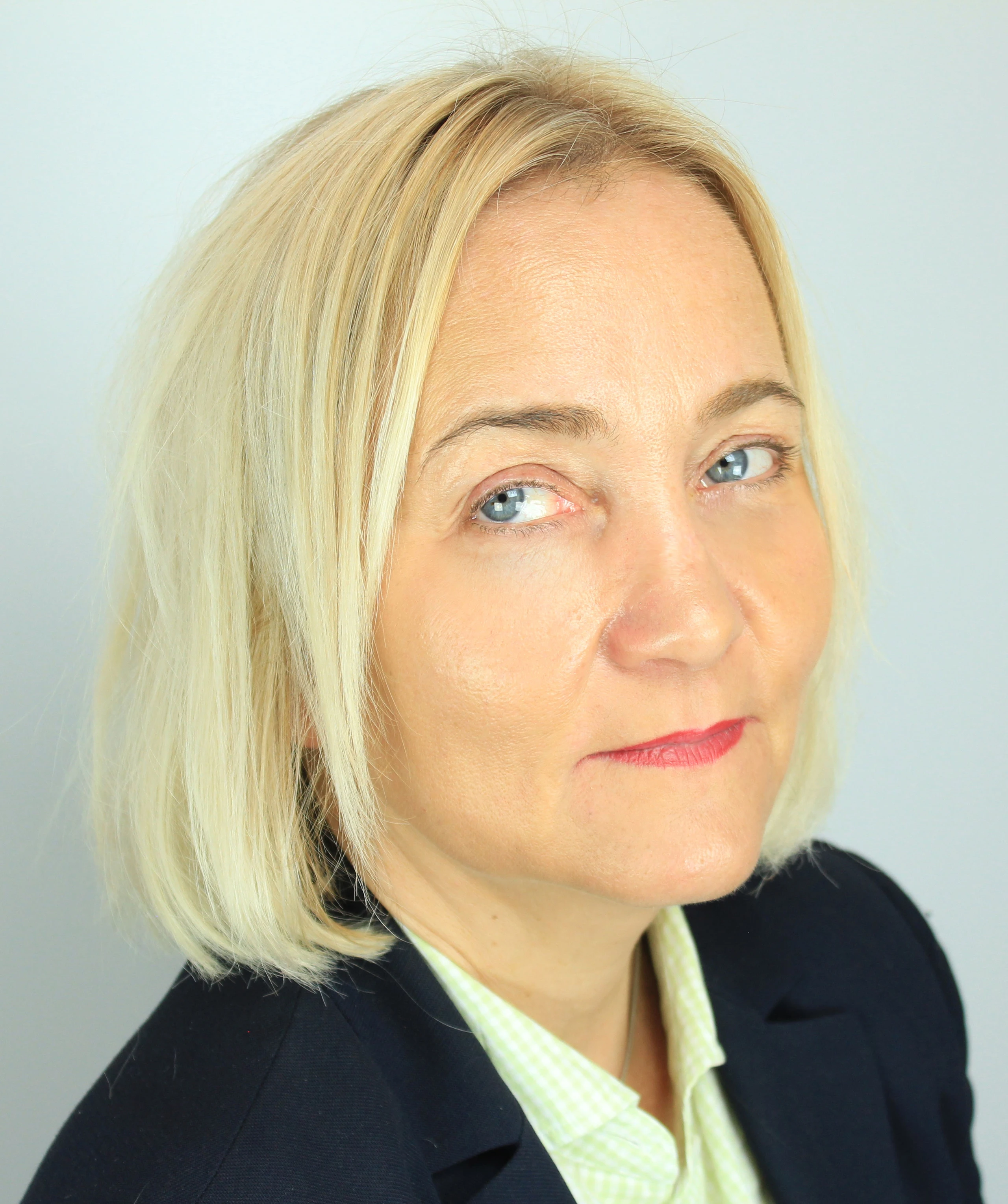 © IRBW Blurred image background