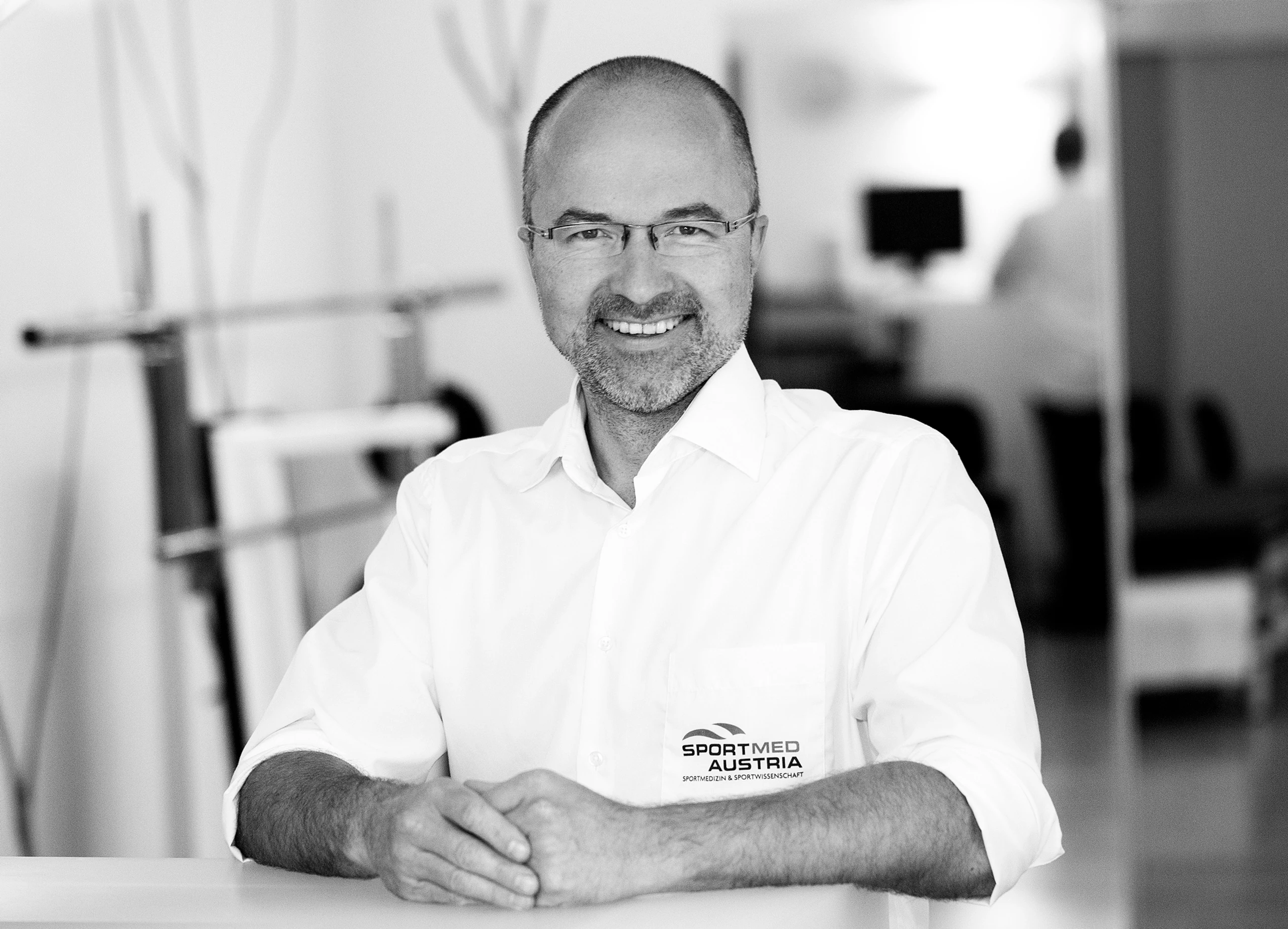 © Felicitas Matern<> Castelligasse 8<> A-1050 Wien, Felicitas Matern, Castelligasse 8, A-1050 Wien Blurred image background