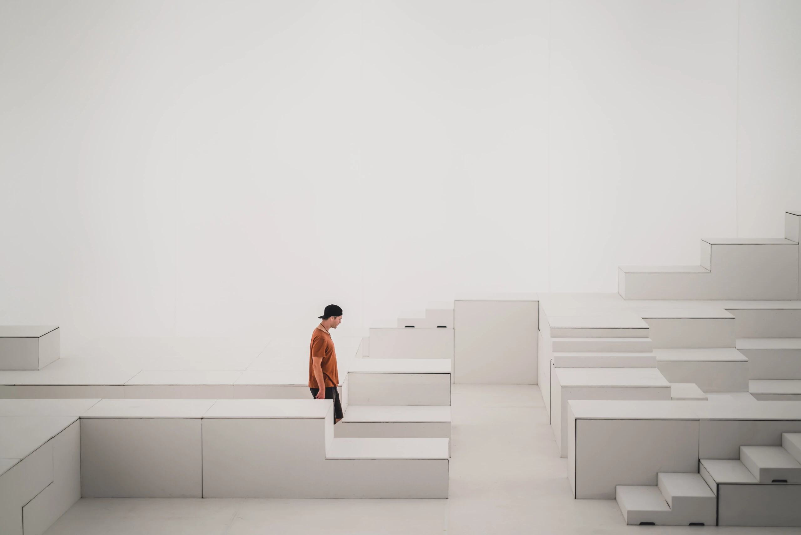 © Sebastian Weingart, © Sebastian Weingart Blurred image background