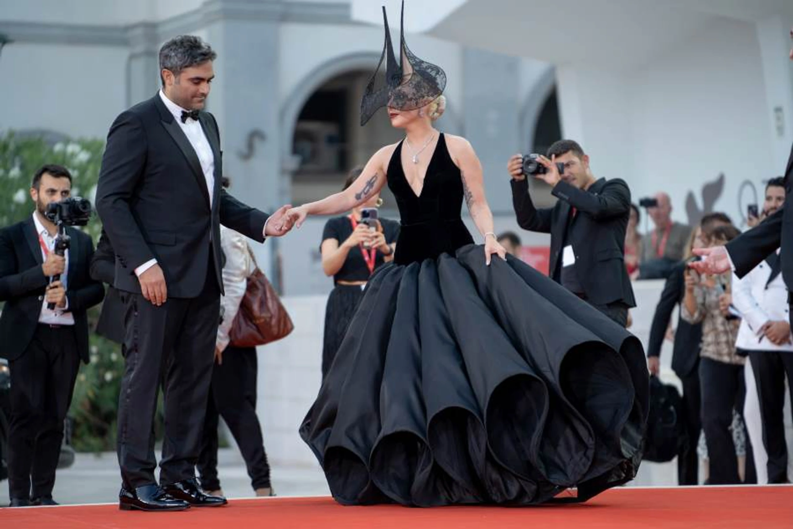 Lady Gaga in Dior Couture bei der Premiere von Joker: Folie à Deux in Venedig