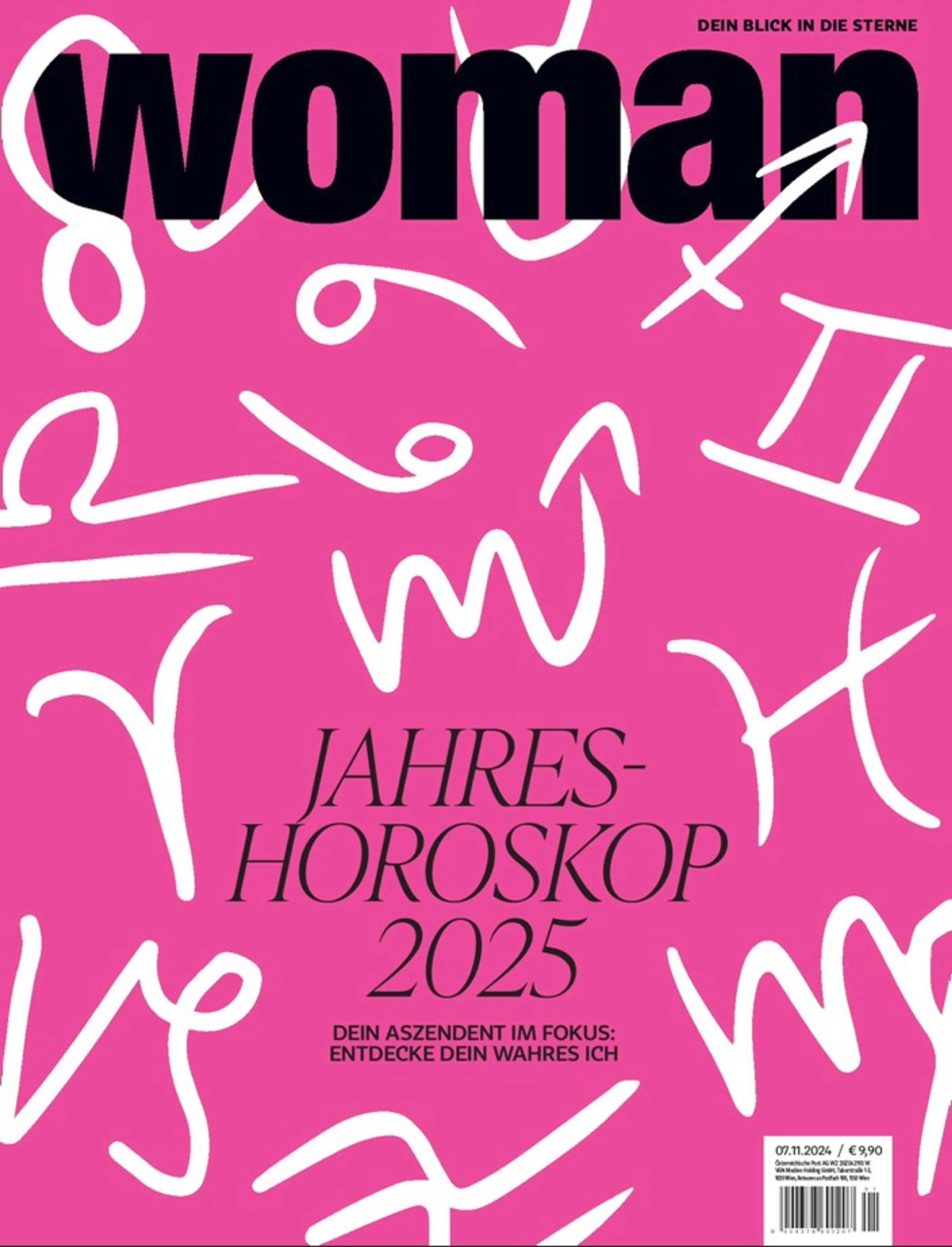 © WOMAN World Blurred image background