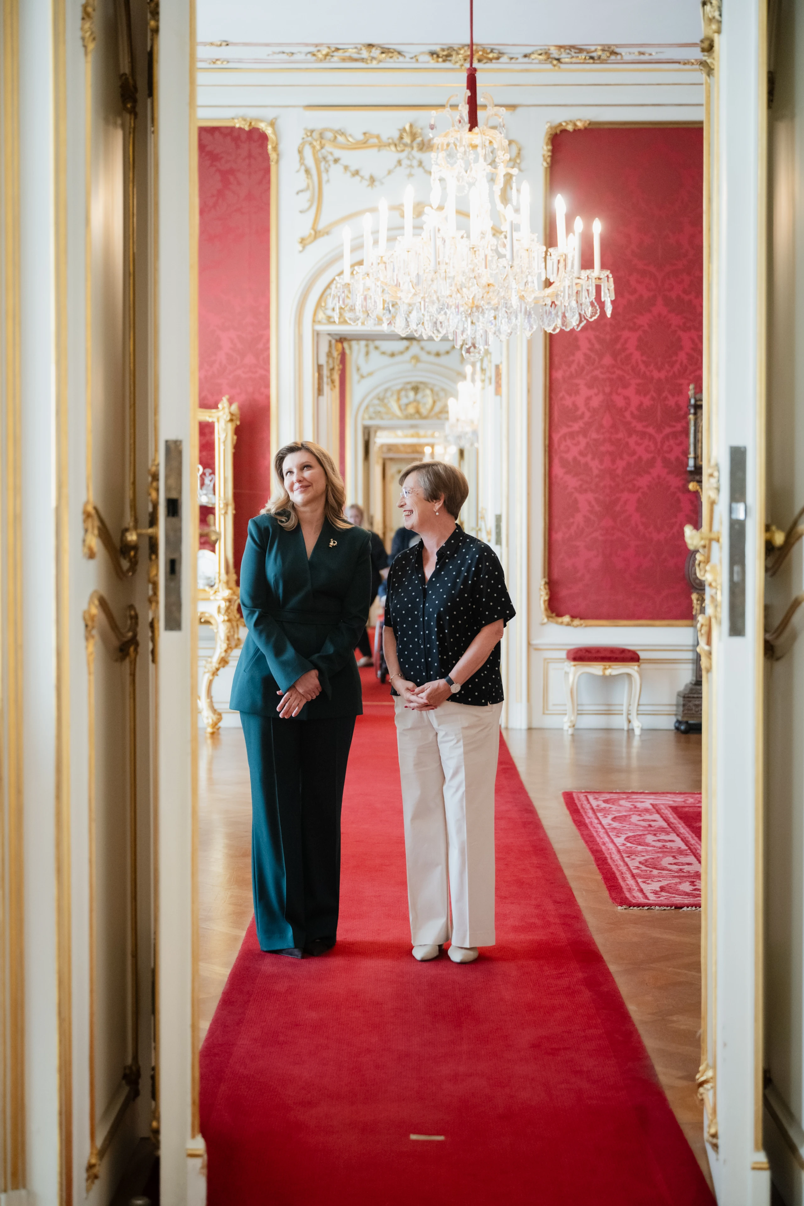 Olena Selenska, First Lady der Ukraine & Doris Schmidauer, First Lady Österreich