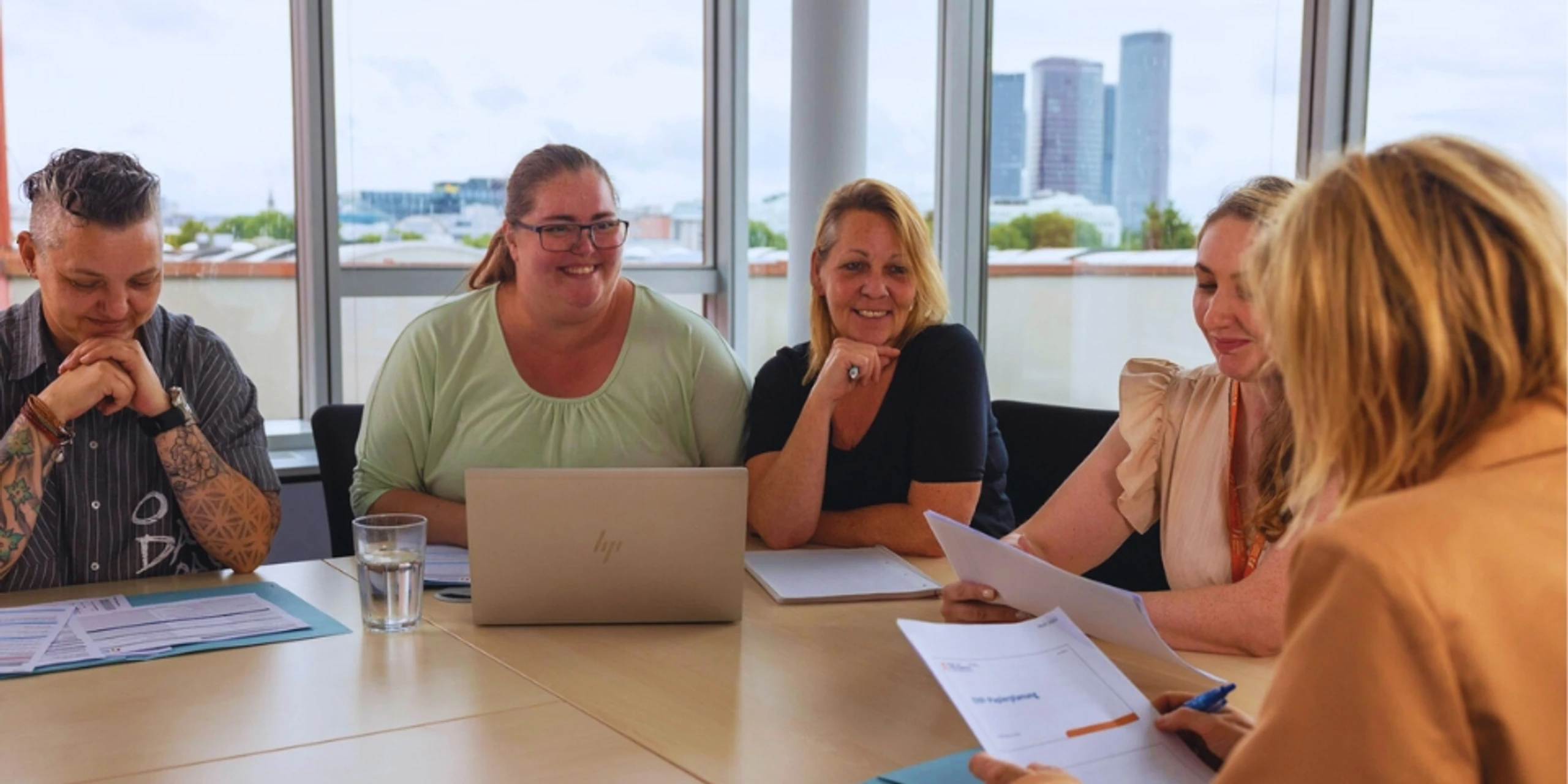 © FSW Blurred image background