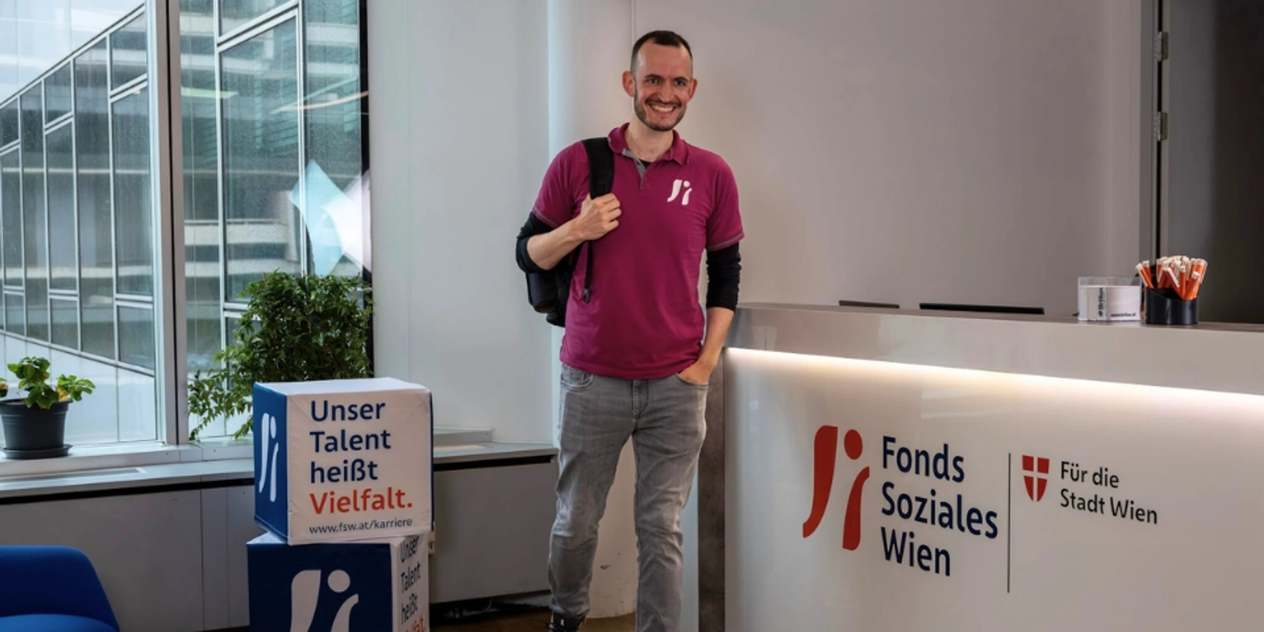 © FSW Blurred image background