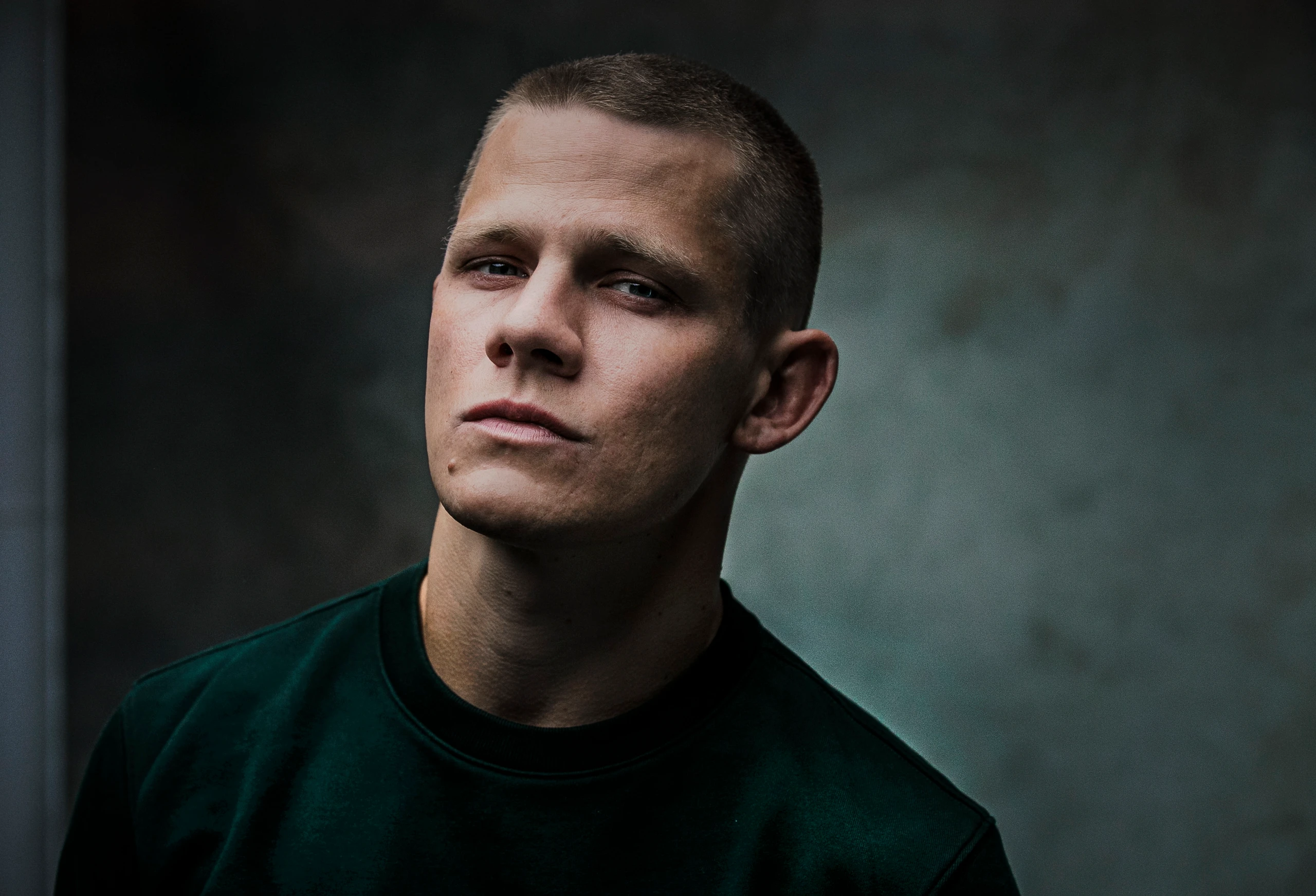 © Christian Hartmann Blurred image background